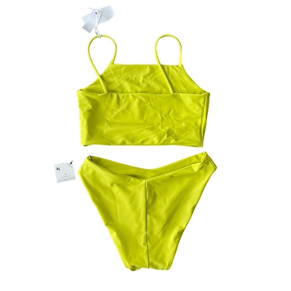 NWT Maheli Heli Bikini Set Top Size Large Bottom Size XL - Picture 3 of 5